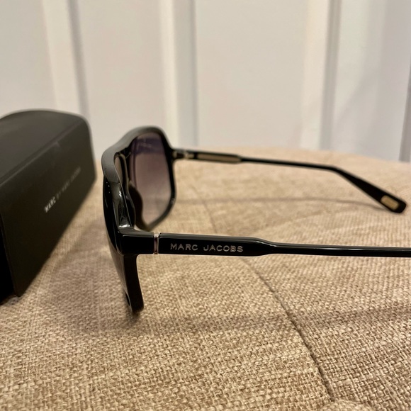Marc by marc jacobs aviators main image 6